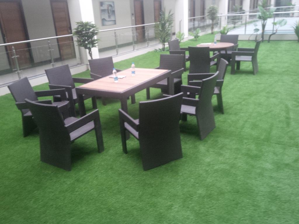 Hotel Suba Grand Dahej Buitenkant foto